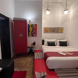 Camera standard con letto king size
